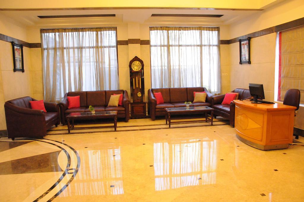 Regency Kanchipuram By Grt Hotels Extérieur photo