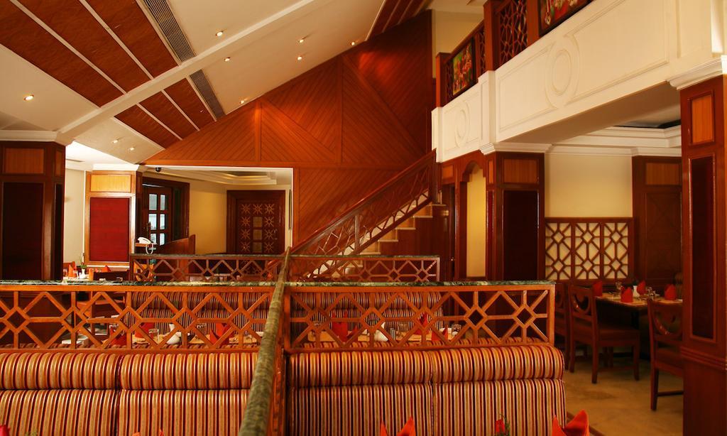 Regency Kanchipuram By Grt Hotels Extérieur photo