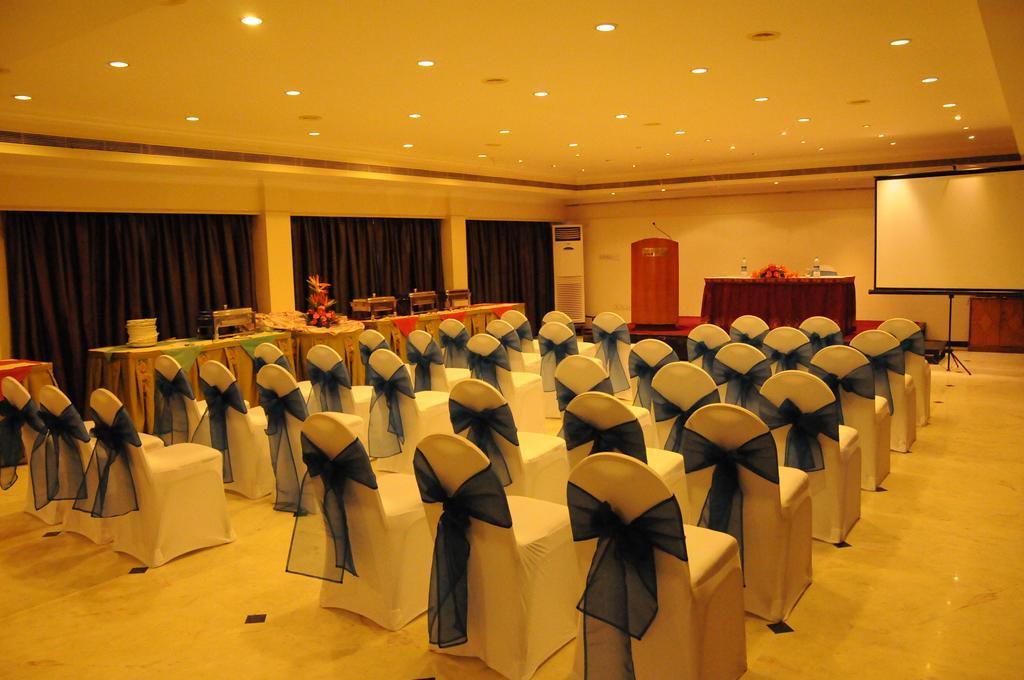 Regency Kanchipuram By Grt Hotels Extérieur photo